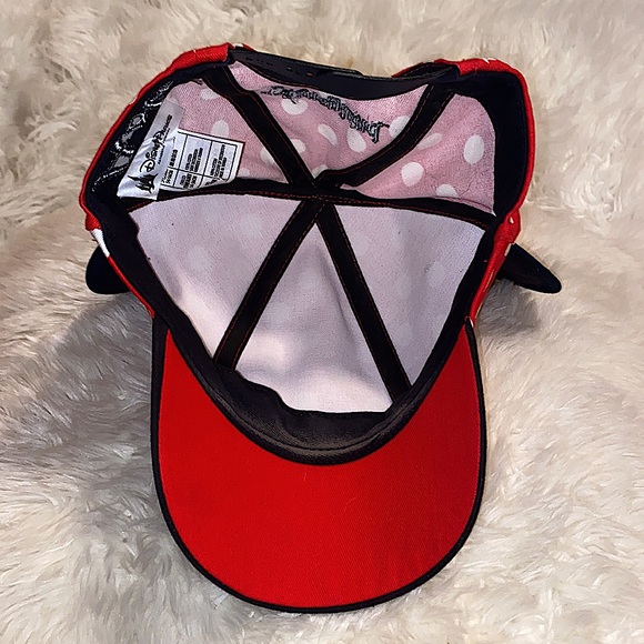 Minnie Mouse Hat - Picture 6 of 6